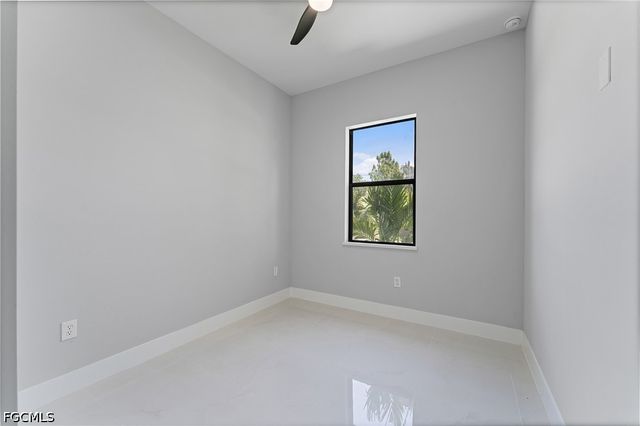 320 Long AVE S, Lehigh Acres, FL 33974