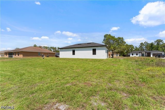 320 Long AVE S, Lehigh Acres, FL 33974