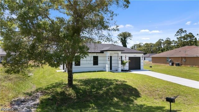 320 Long AVE S, Lehigh Acres, FL 33974