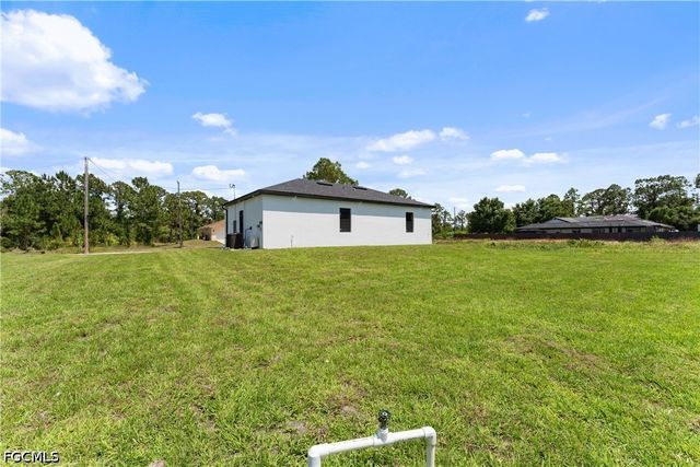 320 Long AVE S, Lehigh Acres, FL 33974