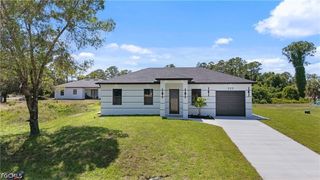 320 Long AVE S, Lehigh Acres, FL 33974