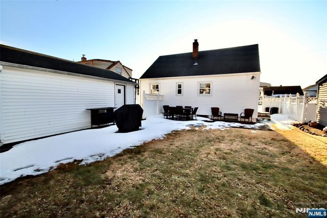 604 Elm Avenue, Saddle Brook, NJ 07663