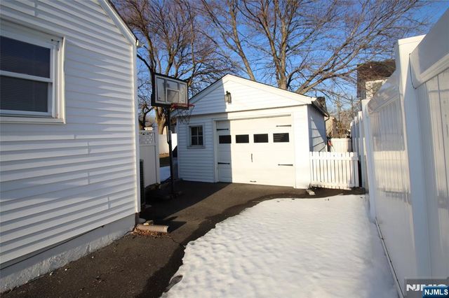 604 Elm Avenue, Saddle Brook, NJ 07663