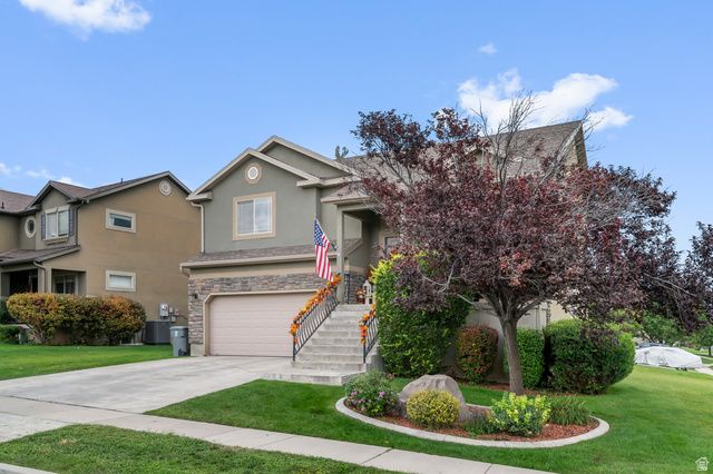 558 E HARVEST MOON DR, Pleasant Grove, UT 84062