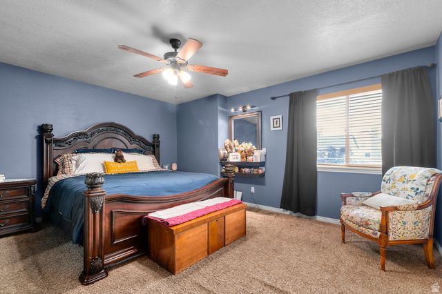 558 E HARVEST MOON DR, Pleasant Grove, UT 84062