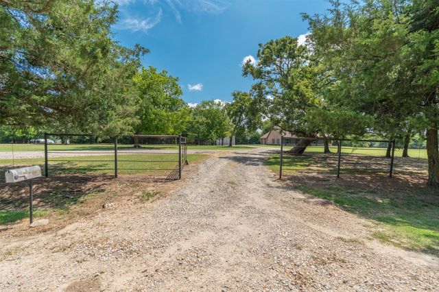 16 CR 1193, Yantis, TX 75497
