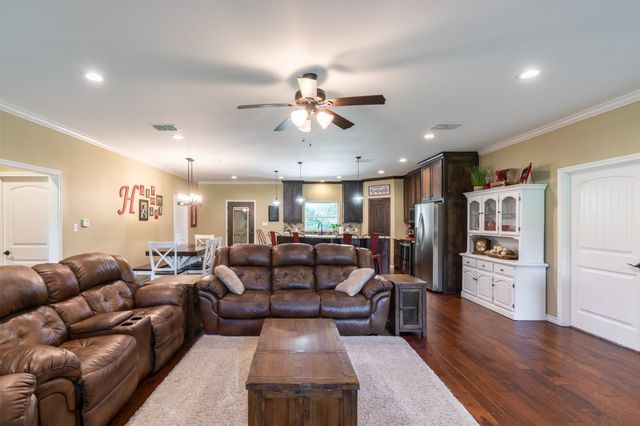 16 CR 1193, Yantis, TX 75497
