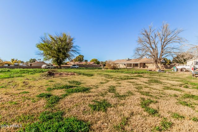 5133 W MCNEIL Street, Laveen, AZ 85339