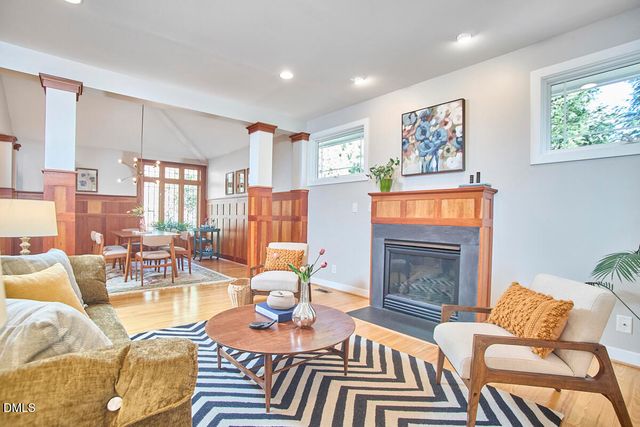 105 Cardiff Place, Chapel Hill, NC 27516