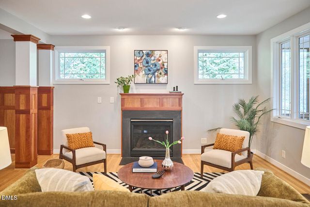 105 Cardiff Place, Chapel Hill, NC 27516