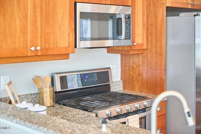 105 Cardiff Place, Chapel Hill, NC 27516