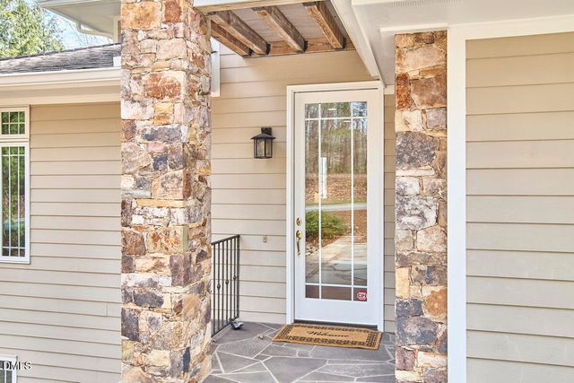 105 Cardiff Place, Chapel Hill, NC 27516