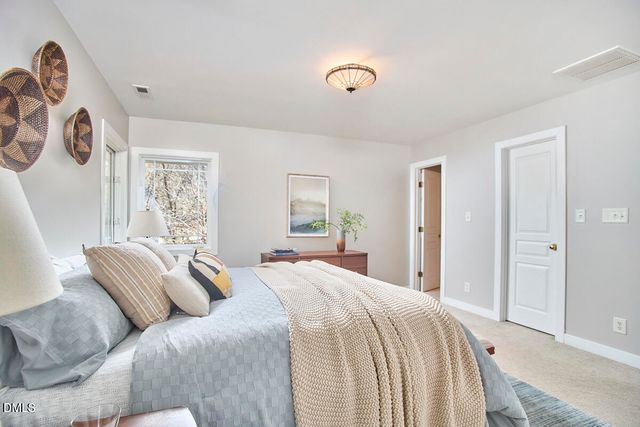 105 Cardiff Place, Chapel Hill, NC 27516