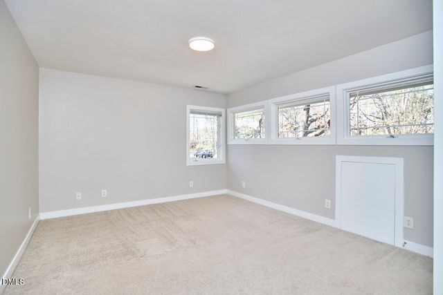 105 Cardiff Place, Chapel Hill, NC 27516