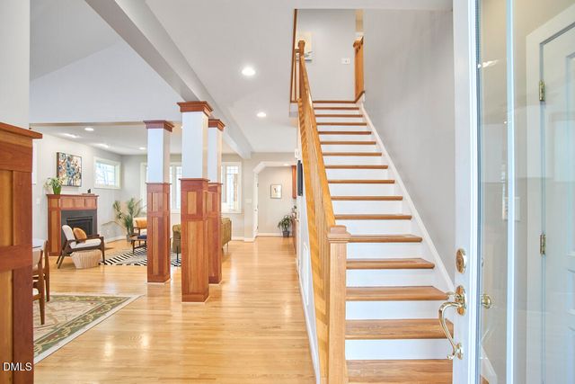 105 Cardiff Place, Chapel Hill, NC 27516