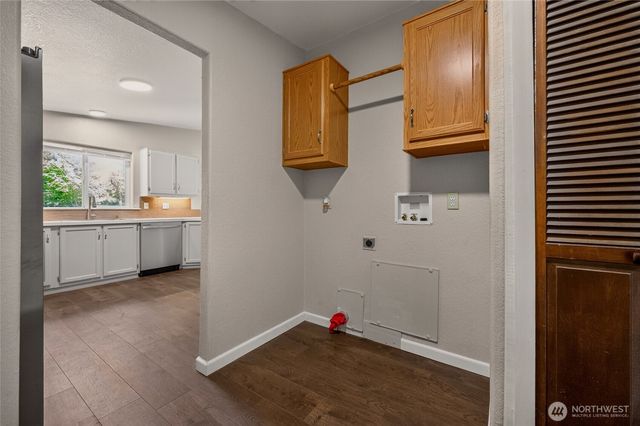 150 E Kingston Way, Shelton, WA 98584