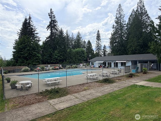 150 E Kingston Way, Shelton, WA 98584