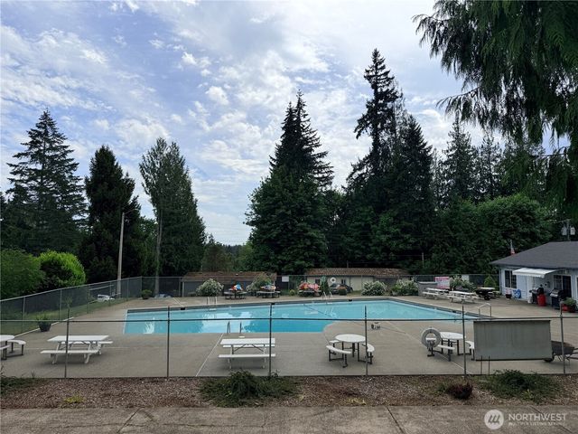 150 E Kingston Way, Shelton, WA 98584