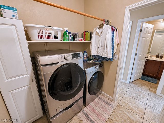 5086 East Monte Penne Way, Pahrump, NV 89061