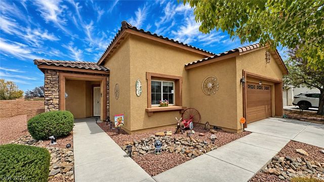 5086 East Monte Penne Way, Pahrump, NV 89061