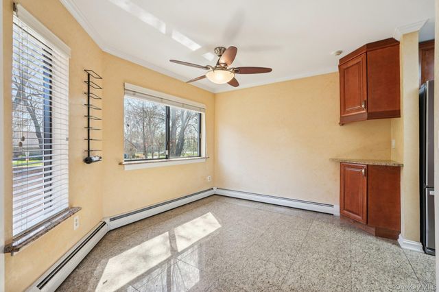 22 Tulip Court, Nanuet, NY 10954