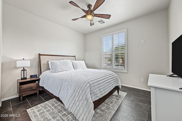 4080 E SOURWOOD Drive, Gilbert, AZ 85298