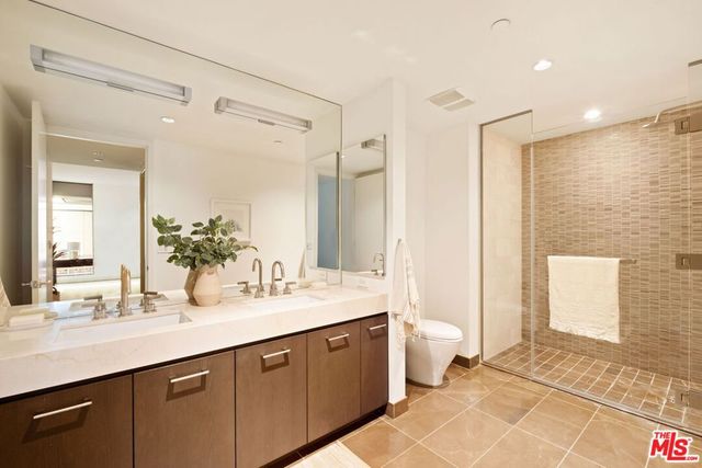 1755 Ocean Avenue 308, Santa Monica, CA 90401