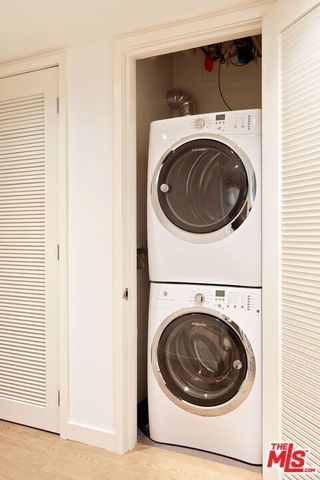 1755 Ocean Avenue 308, Santa Monica, CA 90401