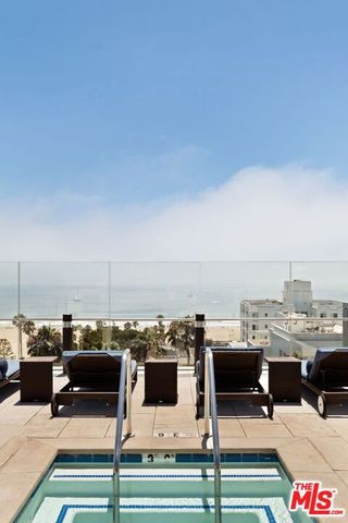 1755 Ocean Avenue 308, Santa Monica, CA 90401