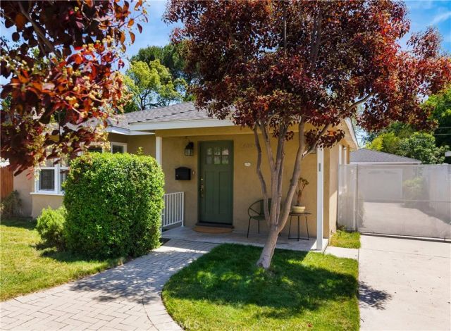 14354 Hatteras Street, Sherman Oaks, CA 91401