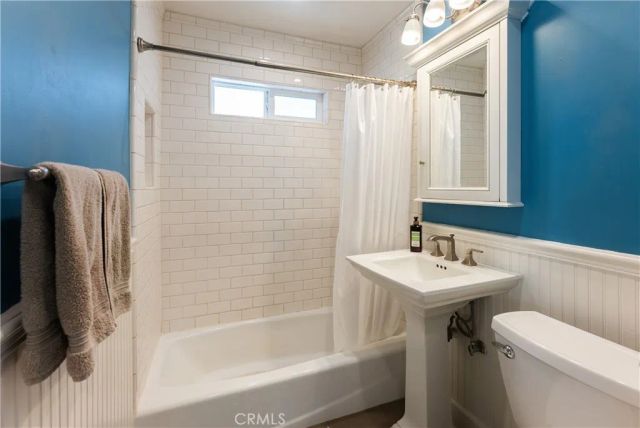 14354 Hatteras Street, Sherman Oaks, CA 91401