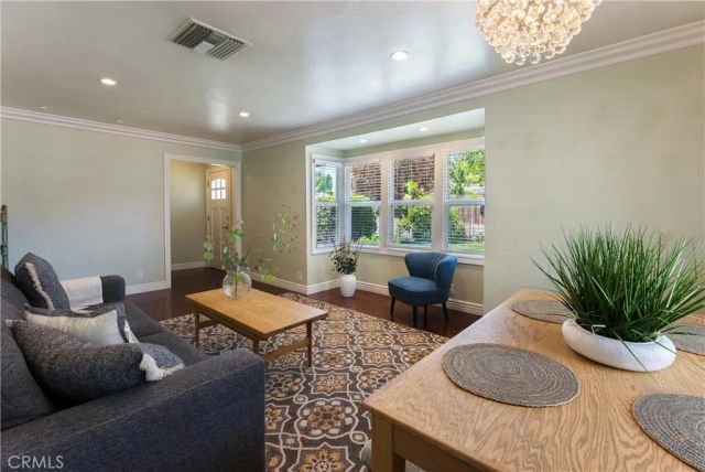 14354 Hatteras Street, Sherman Oaks, CA 91401
