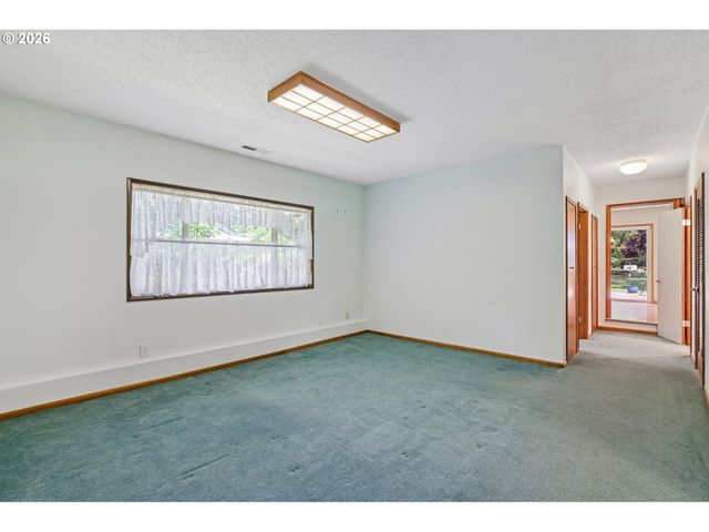 17605 Sw PHEASANT Ln, Beaverton, OR 97003