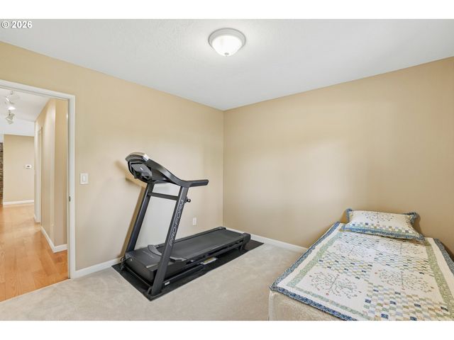 17605 Sw PHEASANT Ln, Beaverton, OR 97003