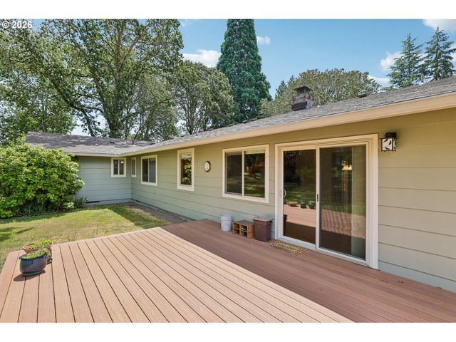 17605 Sw PHEASANT Ln, Beaverton, OR 97003