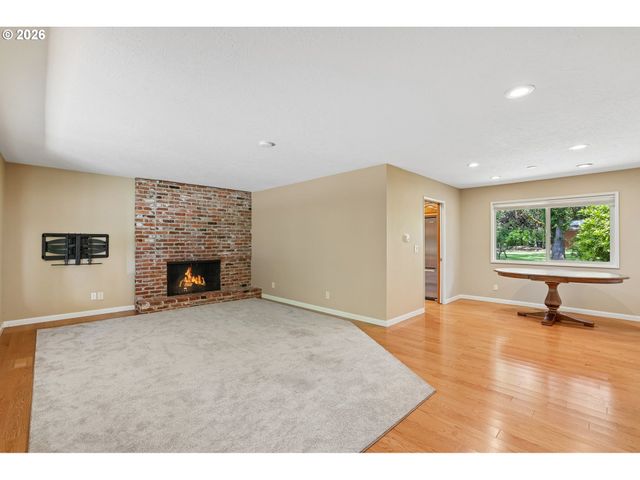 17605 Sw PHEASANT Ln, Beaverton, OR 97003