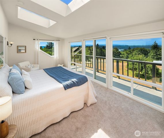 7206 SW 248th Street, Vashon, WA 98070