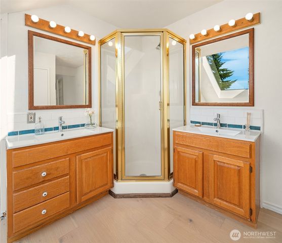 7206 SW 248th Street, Vashon, WA 98070
