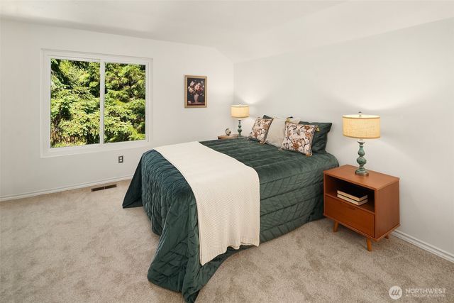 7206 SW 248th Street, Vashon, WA 98070
