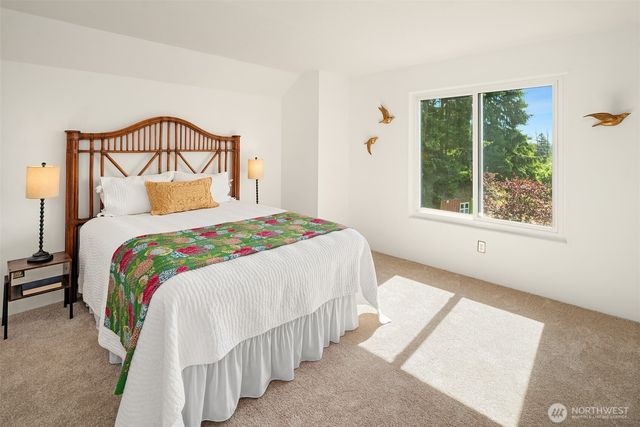 7206 SW 248th Street, Vashon, WA 98070