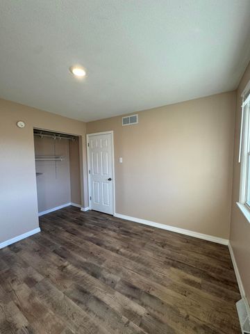 6735 N NELSON DR, Columbia, MO 65202