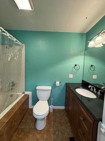 6735 N NELSON DR, Columbia, MO 65202