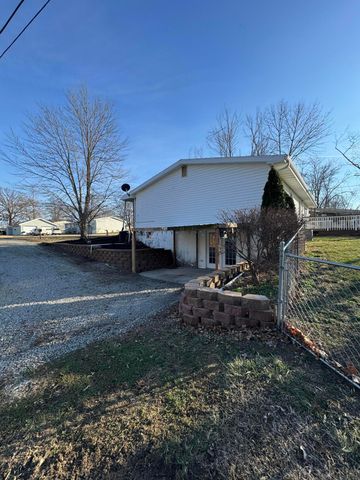 6735 N NELSON DR, Columbia, MO 65202