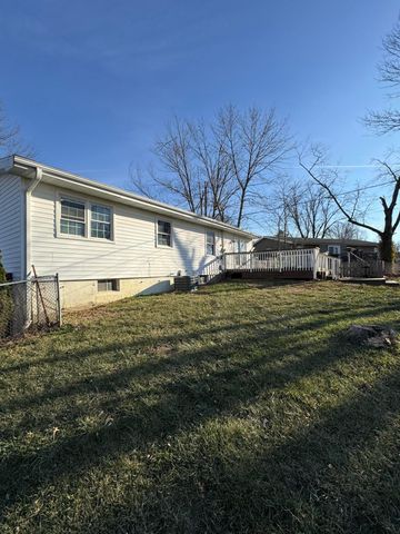 6735 N NELSON DR, Columbia, MO 65202