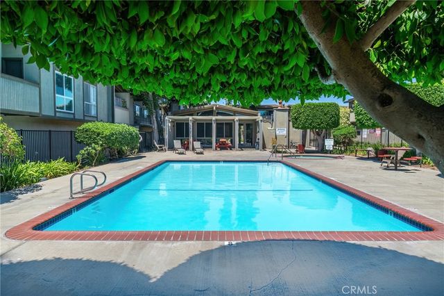 802 Coriander Drive B, Torrance, CA 90502