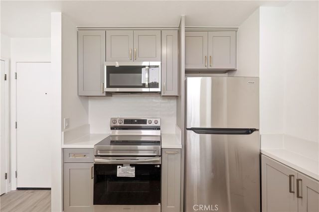 802 Coriander Drive B, Torrance, CA 90502