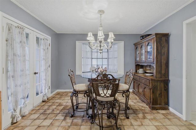 406 S Lightner Ave, Iowa, LA 70647