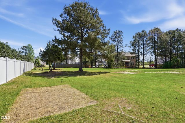 30 West Road, Angier, NC 27501
