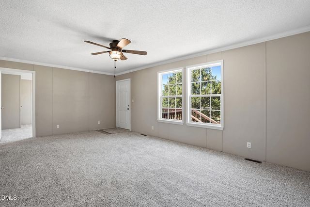 30 West Road, Angier, NC 27501