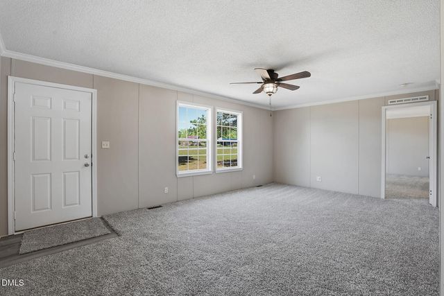 30 West Road, Angier, NC 27501